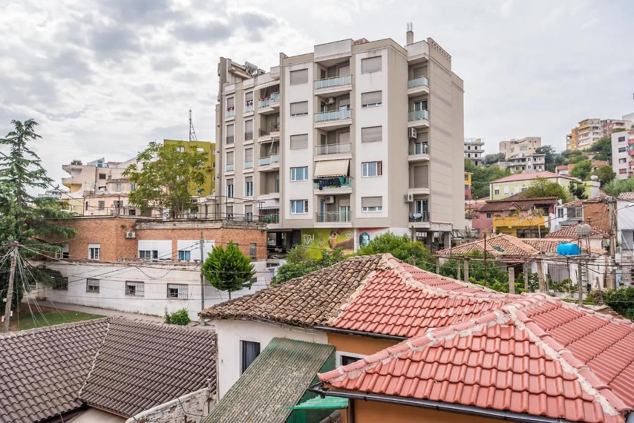Blue Sensation Brand New Apartment In The City Main Square 100 Mbs Durrës