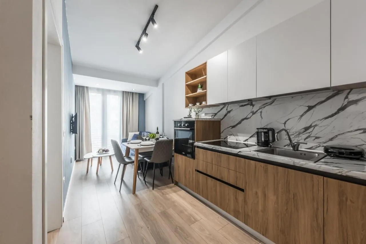 Blue Sensation Brand New Apartment In The City Main Square 100 Mbs Durrës