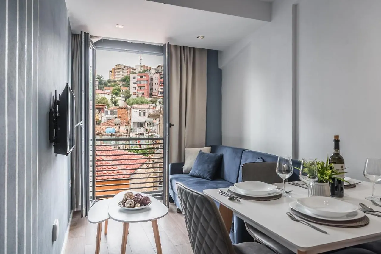 Blue Sensation Brand New Apartment In The City Main Square 100 Mbs Durrës